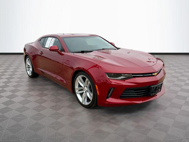 2018 Chevrolet Camaro 1LT's photo