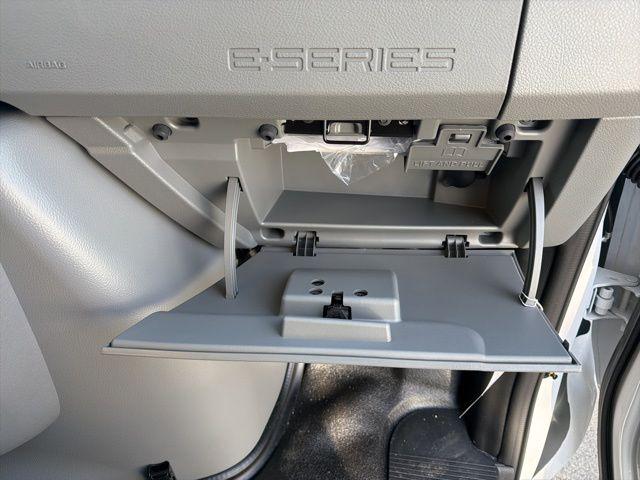 2026 Ford E-350 Cutaway Base