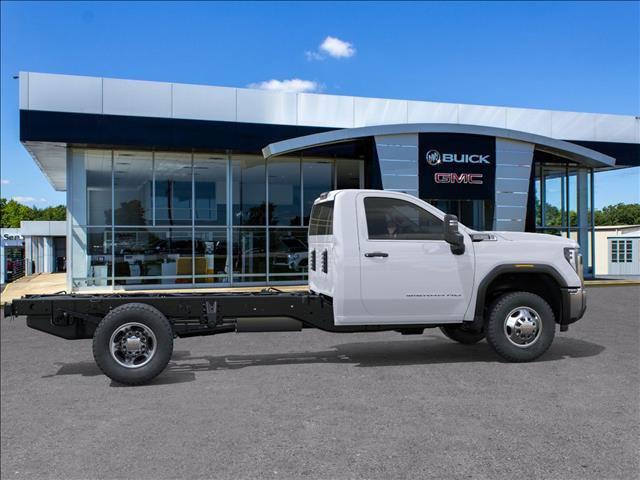 2026 GMC Sierra 3500HD Pro
