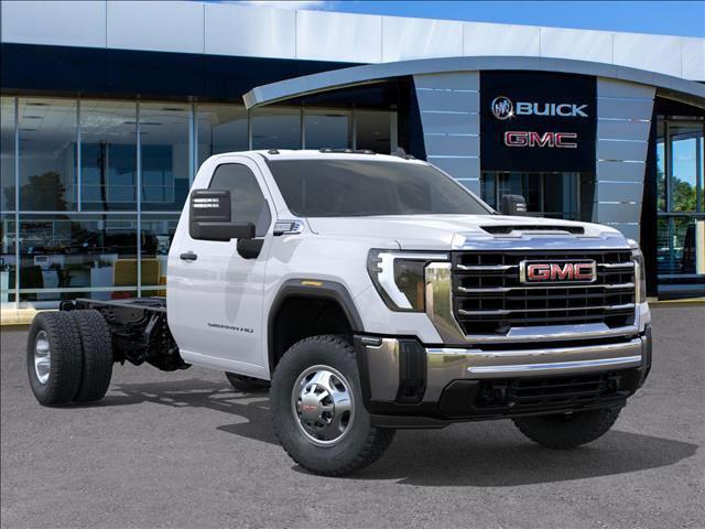 2026 GMC Sierra 3500HD Pro