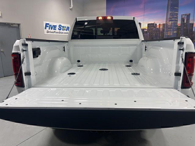 2026 Ram 2500 Tradesman Crew Cab 4x4 6'4" Box
