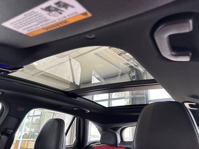 2026 Mercedes-Benz GLC 4MATIC