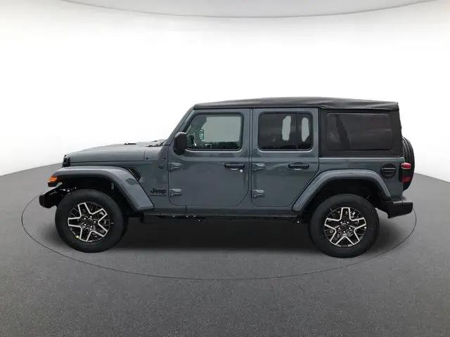 2026 Jeep Wrangler 4-Door Sahara 4x4