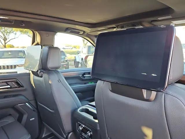 2026 GMC Yukon XL 4WD Denali