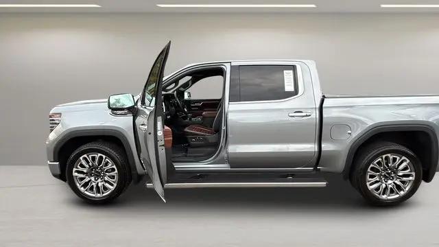 2023 GMC Sierra 1500 4WD Crew Cab Short Box Denali Ultimate