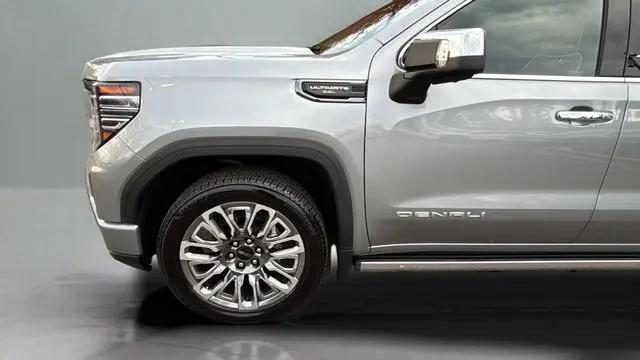 2023 GMC Sierra 1500 4WD Crew Cab Short Box Denali Ultimate