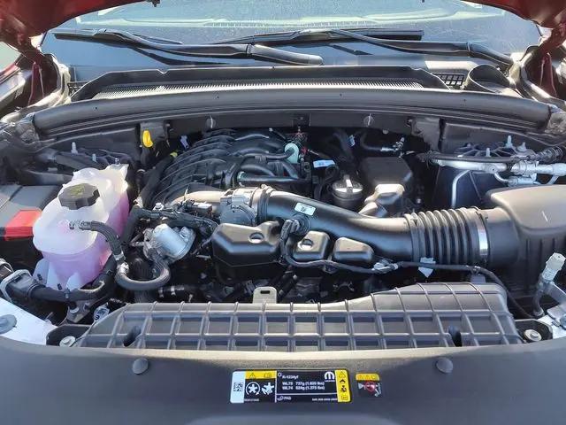 2025 Jeep Grand Cherokee L Laredo X 4x4