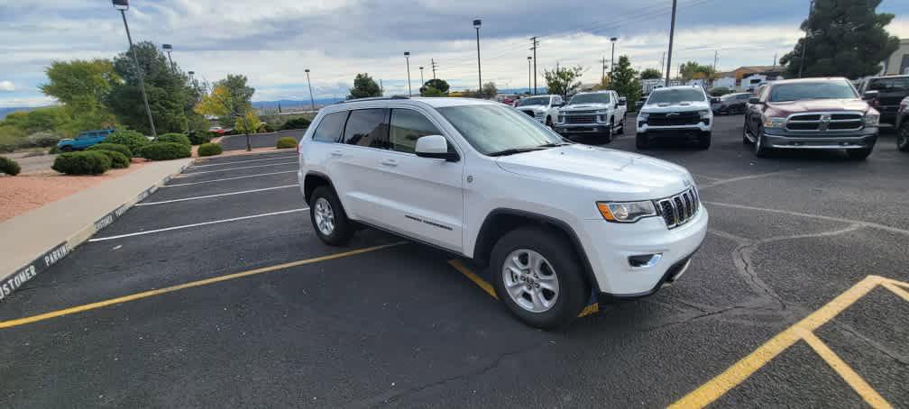 2017 Jeep Grand Cherokee Laredo 4x4 2017 Jeep Grand Cherokee Laredo 4x4