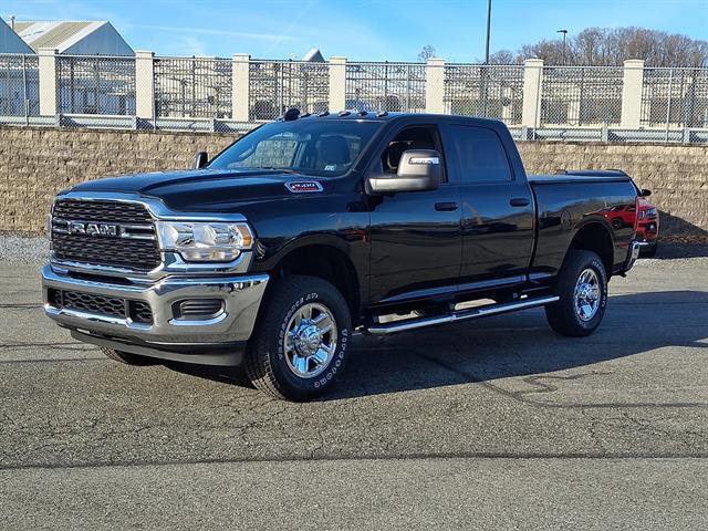 2024 RAM 2500 Tradesman Crew Cab 4x4 64 Box 2024 RAM 2500 Tradesman Crew Cab 4x4 64 Box