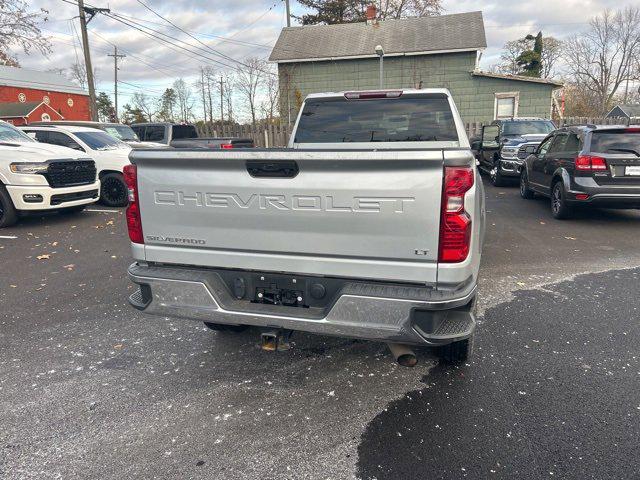2022 Chevrolet Silverado 3500HD 4WD Crew Cab Long Bed LT