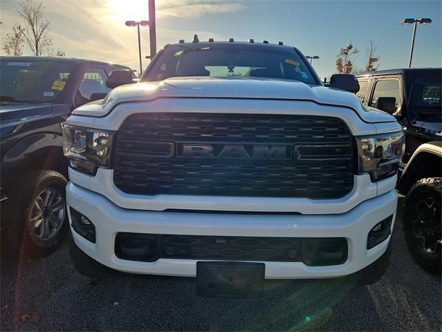 2022 RAM 2500 Big Horn Crew Cab 4x4 64 Box 2022 RAM 2500 Big Horn Crew Cab 4x4 64 Box