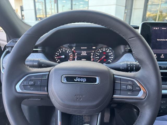 2025 Jeep Compass Latitude 4x4 2025 Jeep Compass Latitude 4x4