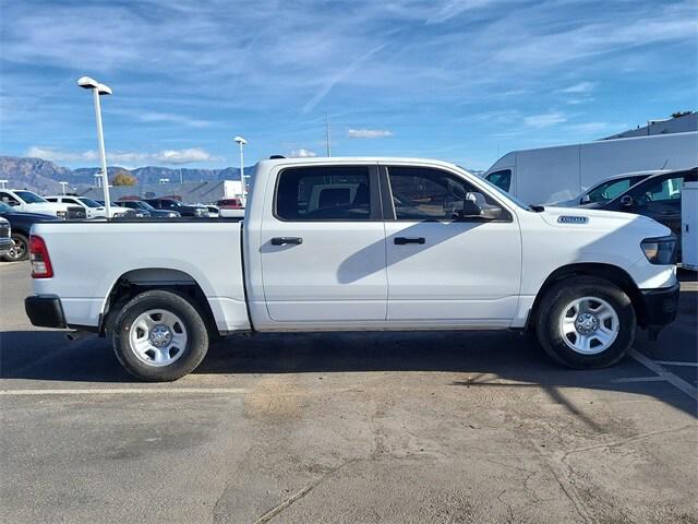 2024 RAM 1500 Tradesman Crew Cab 4x4 57 Box