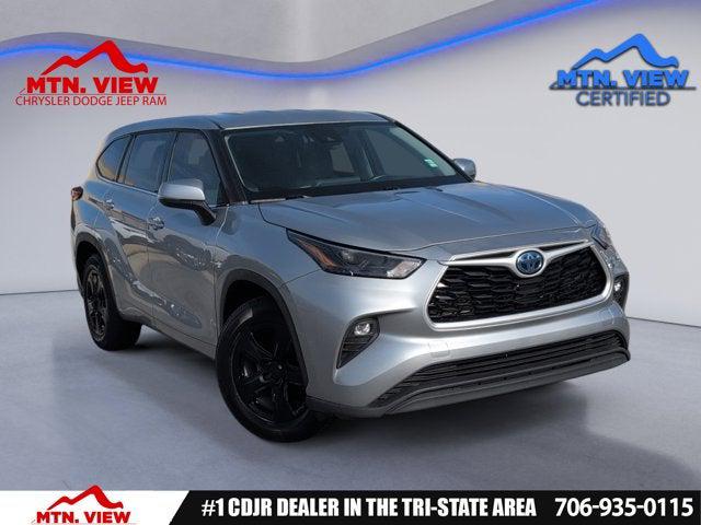 2022 Toyota Highlander Hybrid LE