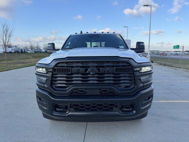 2026 RAM Ram 3500 RAM 3500 TRADESMAN CREW CAB 4X4 8 BOX 2026 RAM Ram 3500 RAM 3500 TRADESMAN CREW CAB 4X4 8 BOX