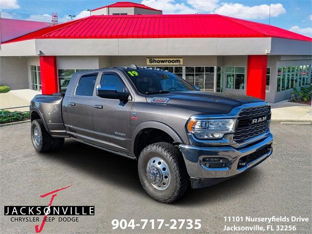 2019 RAM 3500 Limited Mega Cab 4x4 64 Box