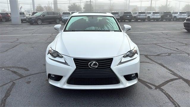 2016 Lexus IS 200t 200t