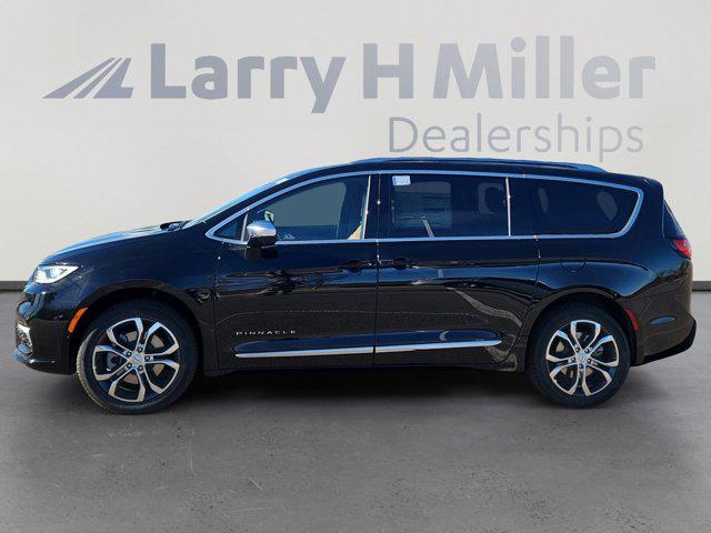 2026 Chrysler Pacifica Pinnacle AWD