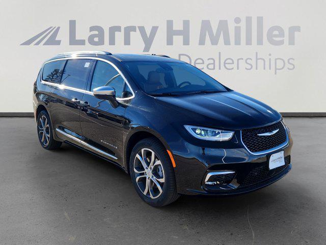 2026 Chrysler Pacifica Pinnacle AWD