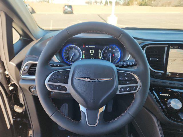 2026 Chrysler Pacifica Pinnacle AWD