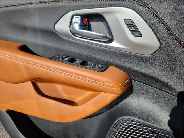 2026 Chrysler Pacifica Pinnacle AWD