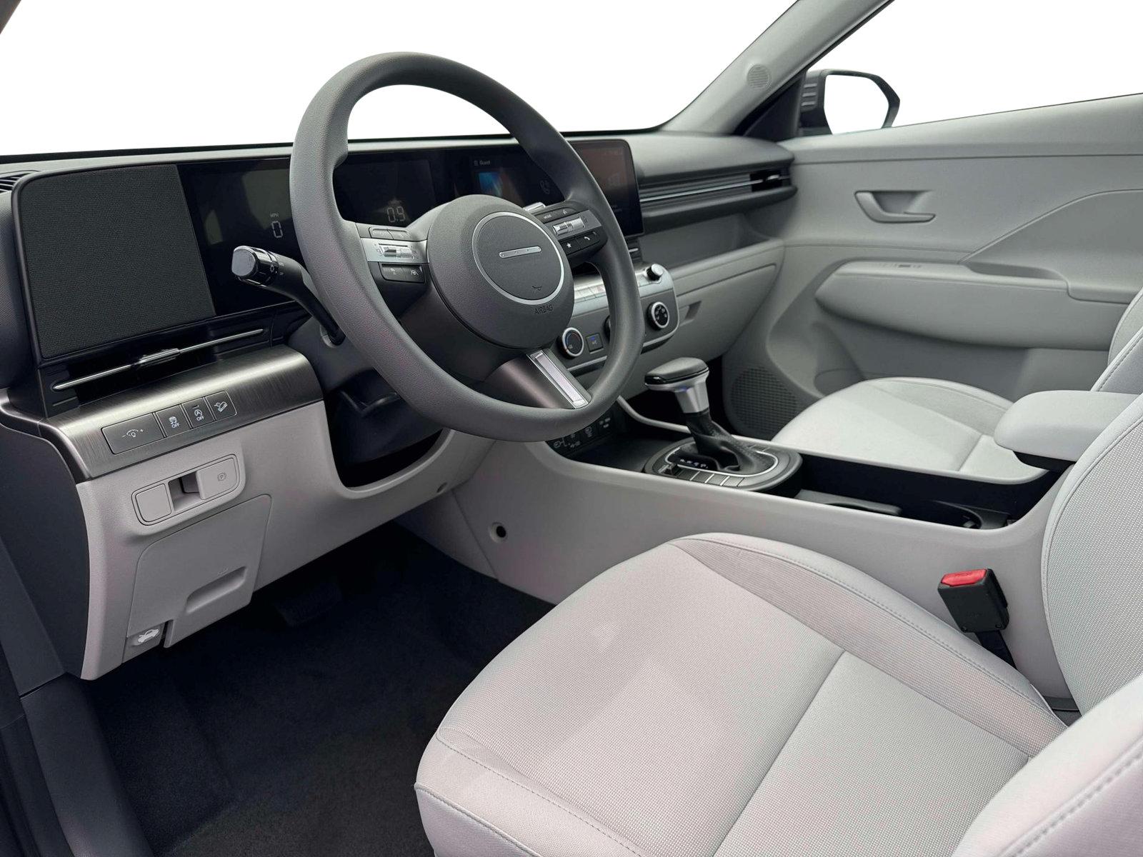 2026 Hyundai Kona SE - Photo 16