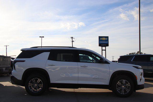 2026 Chevrolet Traverse FWD LT