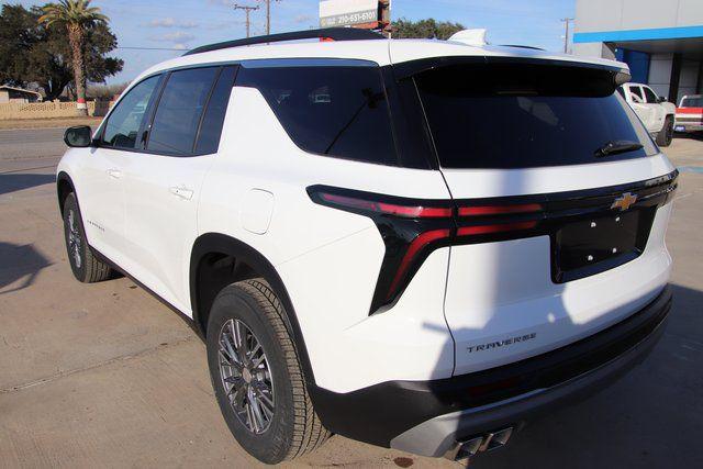 2026 Chevrolet Traverse FWD LT