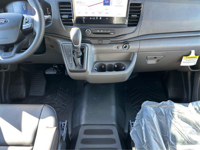 2026 Ford Transit Cargo Van Base