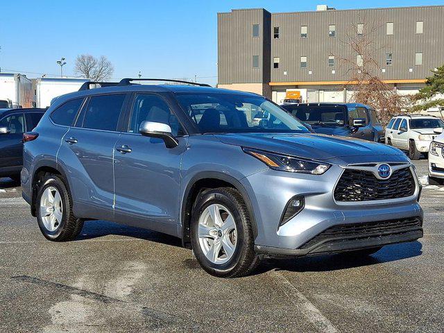 2023 Toyota Highlander Hybrid LE for sale in West Chester, PA