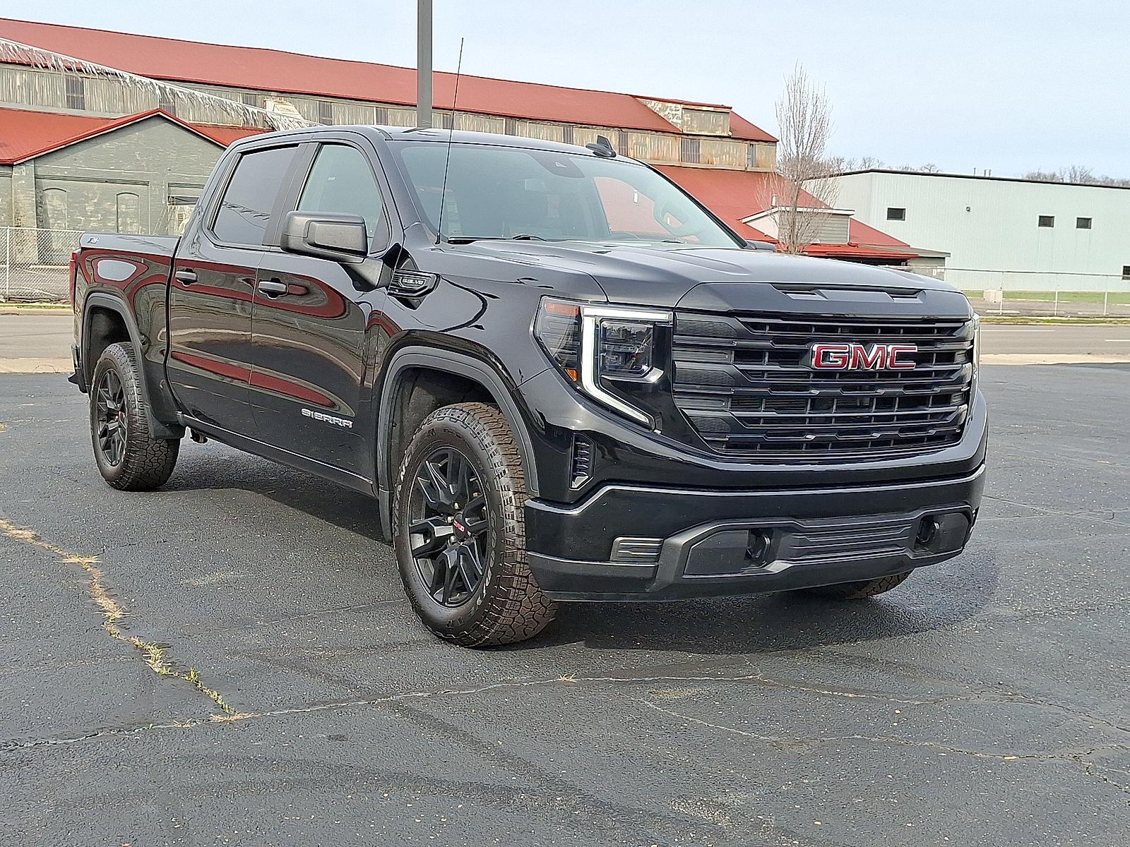 2024 GMC Sierra 1500 Pro Crew Cab 4WD