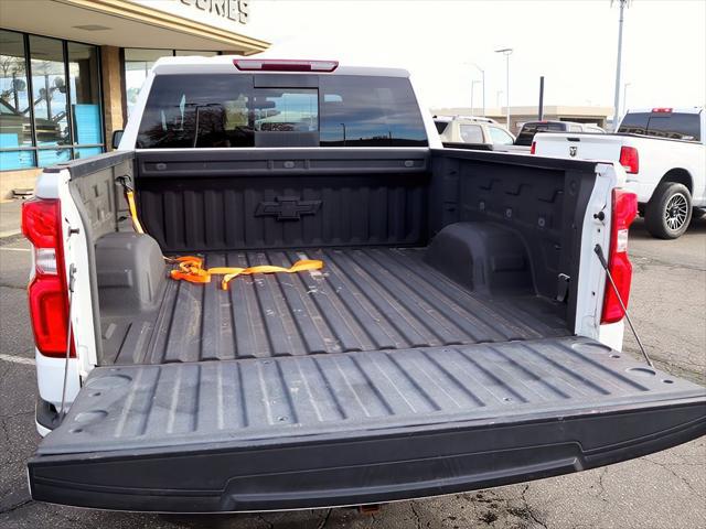 2020 Chevrolet Silverado 1500 4WD Crew Cab Short Bed RST
