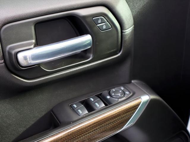 2020 Chevrolet Silverado 1500 4WD Crew Cab Short Bed RST