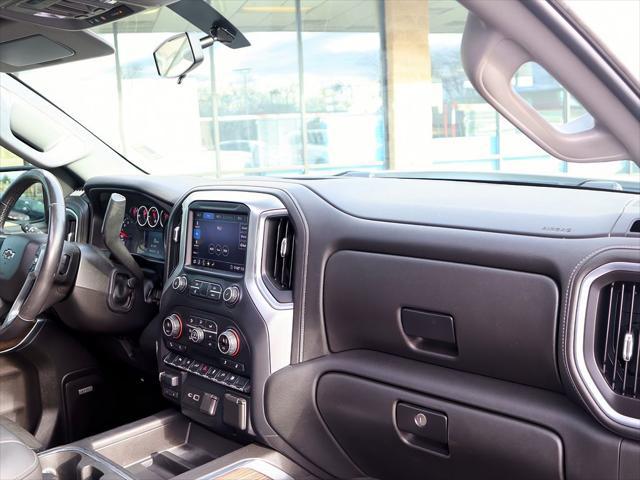 2020 Chevrolet Silverado 1500 4WD Crew Cab Short Bed RST
