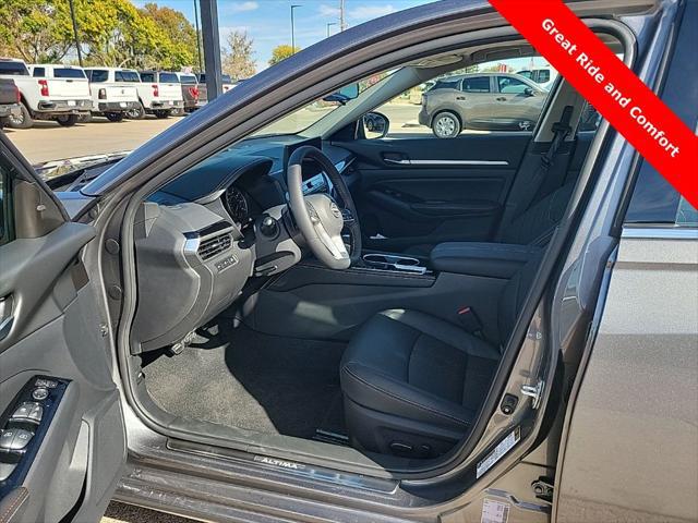 2025 Nissan Altima SR FWD