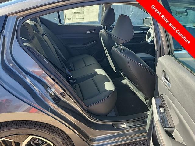 2025 Nissan Altima SR FWD