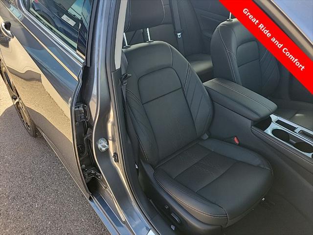 2025 Nissan Altima SR FWD