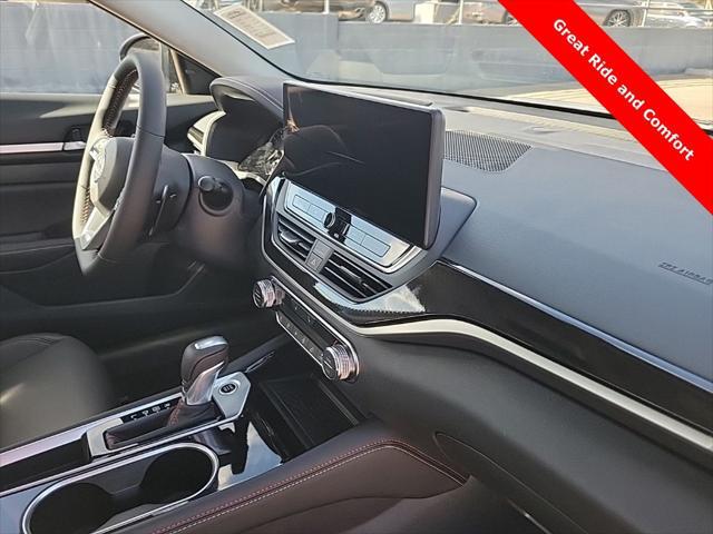 2025 Nissan Altima SR FWD