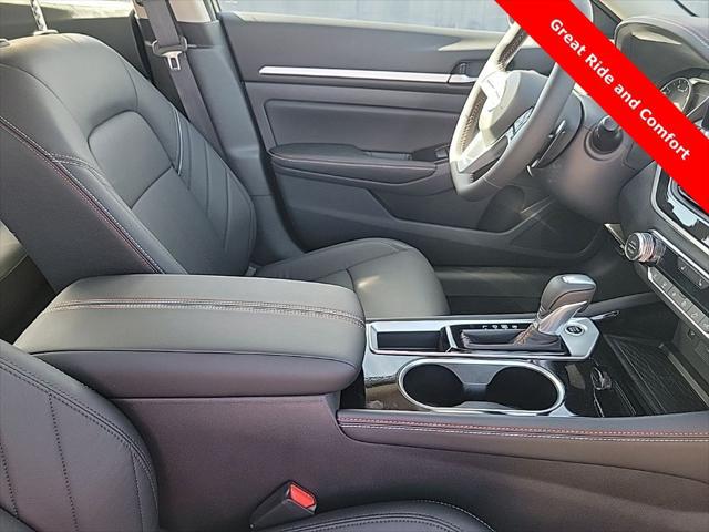 2025 Nissan Altima SR FWD