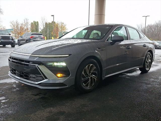 2026 Hyundai Sonata Hybrid Blue