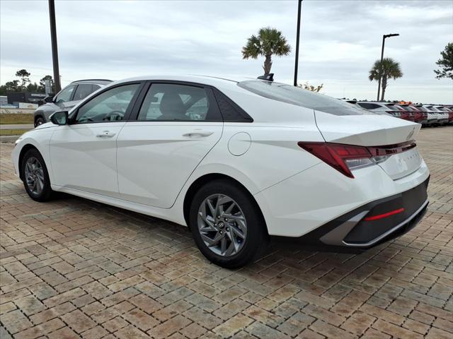 2024 Hyundai Elantra Hybrid Blue