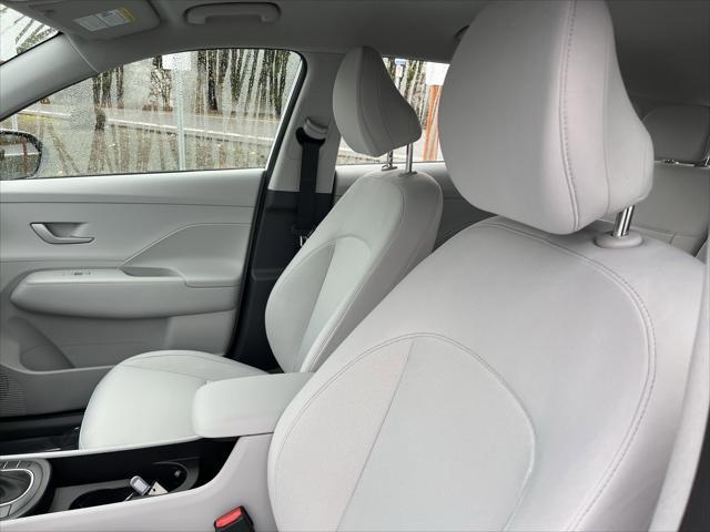 2026 Hyundai Kona SE