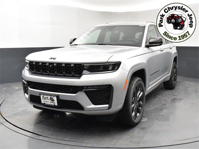 2026 Jeep Grand Cherokee GRAND CHEROKEE LIMITED RESERVE 4X4