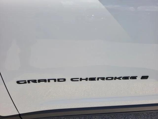 2025 Jeep Grand Cherokee GRAND CHEROKEE ALTITUDE X 4X2 2025 Jeep Grand Cherokee GRAND CHEROKEE ALTITUDE X 4X2
