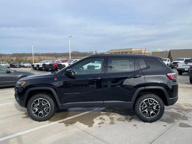 2026 Jeep Compass COMPASS TRAILHAWK 4X4