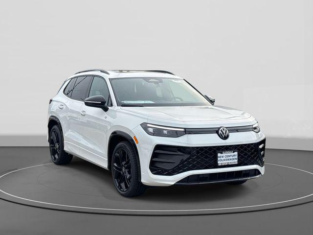 2026 Volkswagen Tiguan SE R-Line Black for sale in Glendale, CA