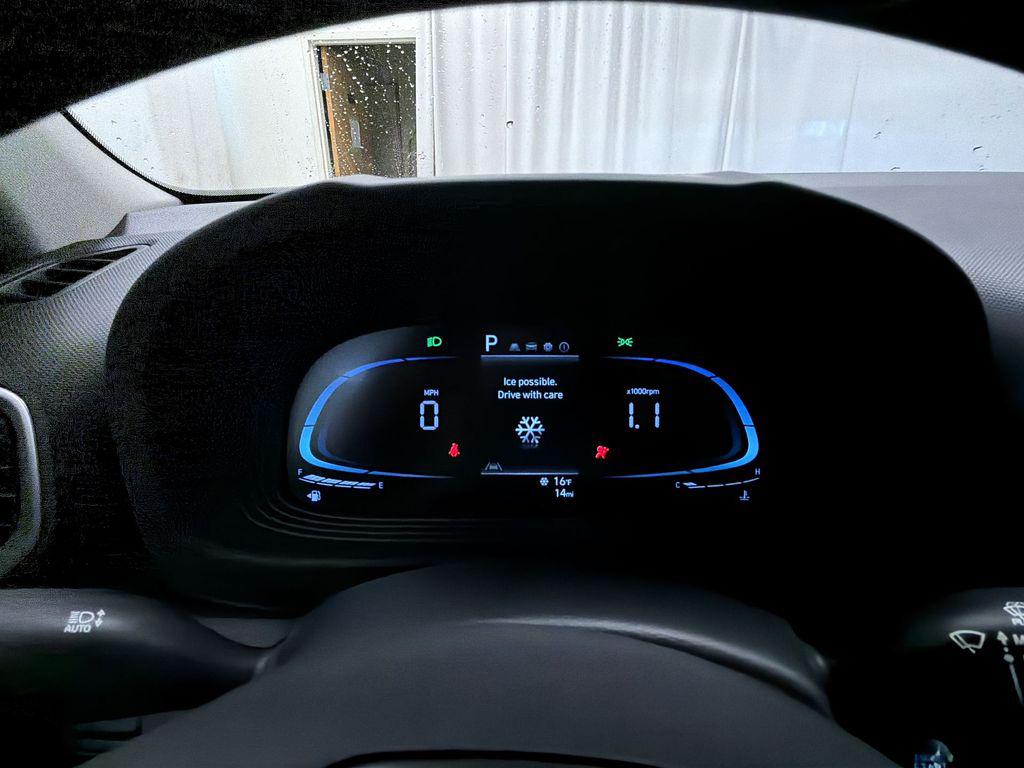 2026 Hyundai Venue SEL - Photo 10