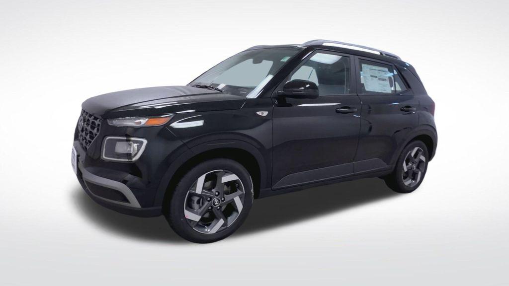 2026 Hyundai Venue SEL - Photo 16