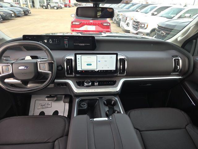 2025 Ford Expedition Platinum MAX