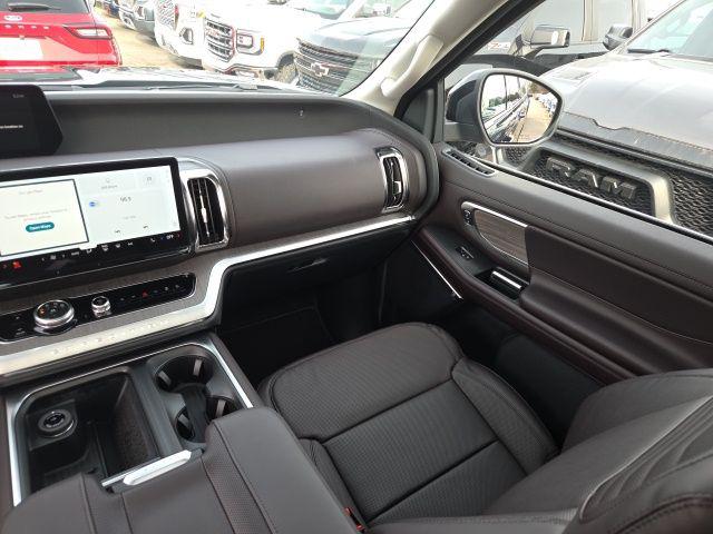 2025 Ford Expedition Platinum MAX